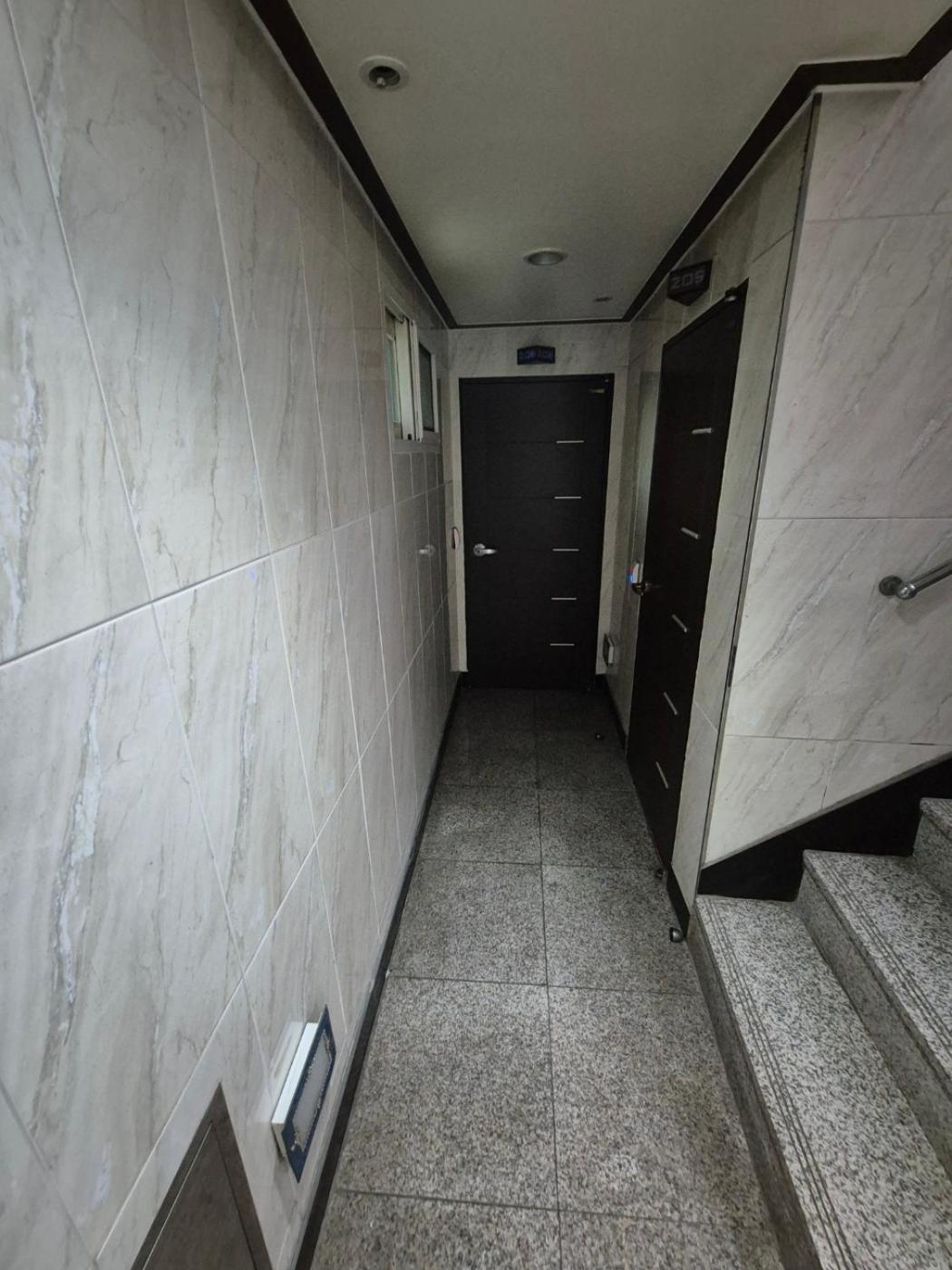 Joyful Stay Seoul Exterior photo
